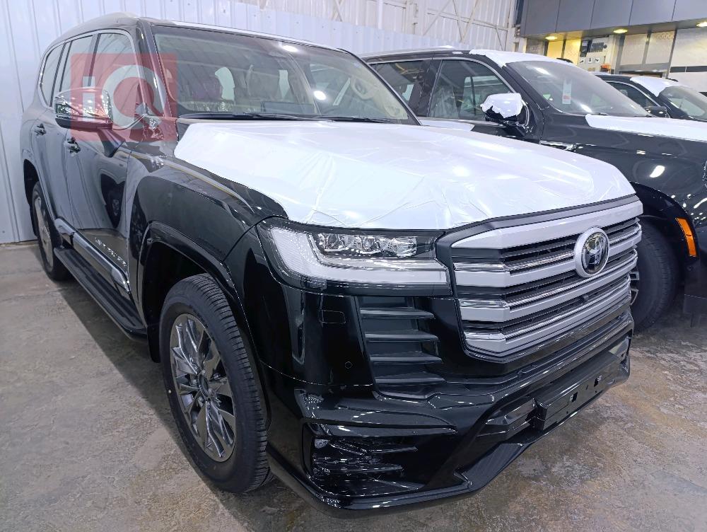 تۆیۆتا لاند کروزەر